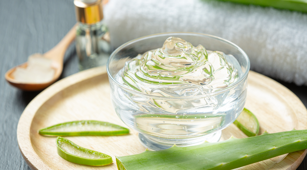 A Complete Guide to Aloe Vera Gel: Benefits, Ingredients And How To Use It?