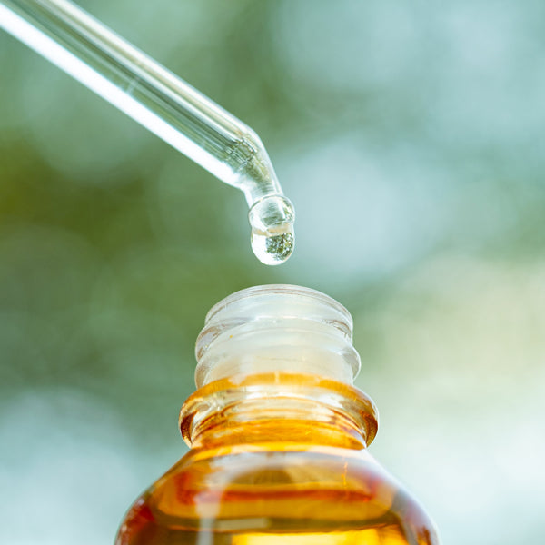 Vitamin E Oil For Face: Benefits And Uses