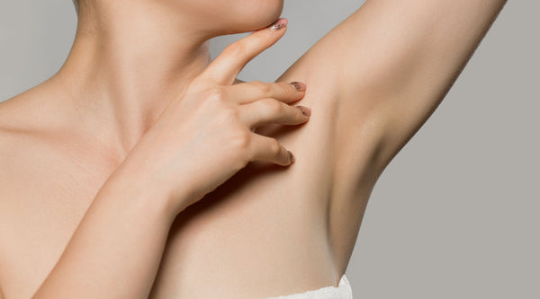 Clear Underarms: Understanding and Addressing Armpit Acne, Pimples, and Razor Bumps