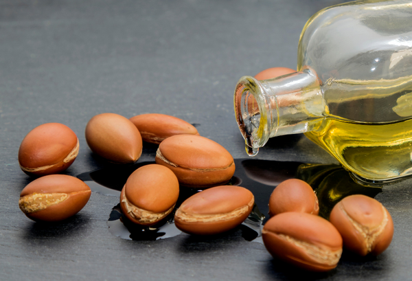 7 Argan Oil Benefits For Skin : 100% Pure and Organic