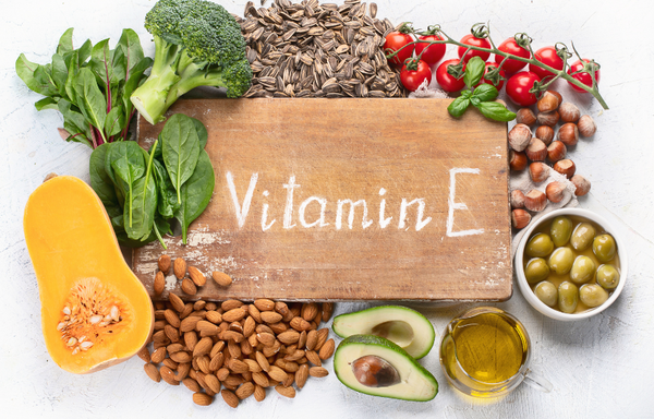 The Ultimate Guide to Vitamin E for Skin