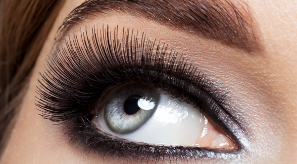 How Natural Pigments Enhance the Beauty of Eyes- Juicy Chemistry