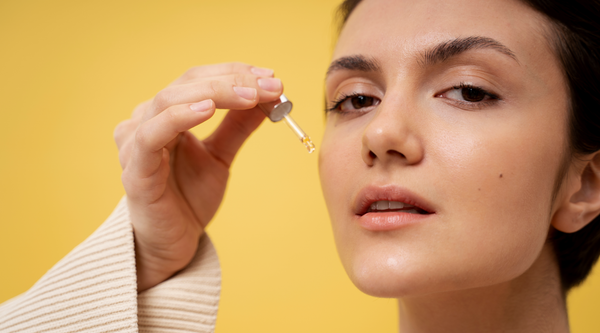 How Vitamin C and AHA serums combat pigmentation - Juicy Chemistry