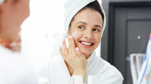Organic Facial Oils, Serums, Moisturisers: What’s The Difference And When To Use What?