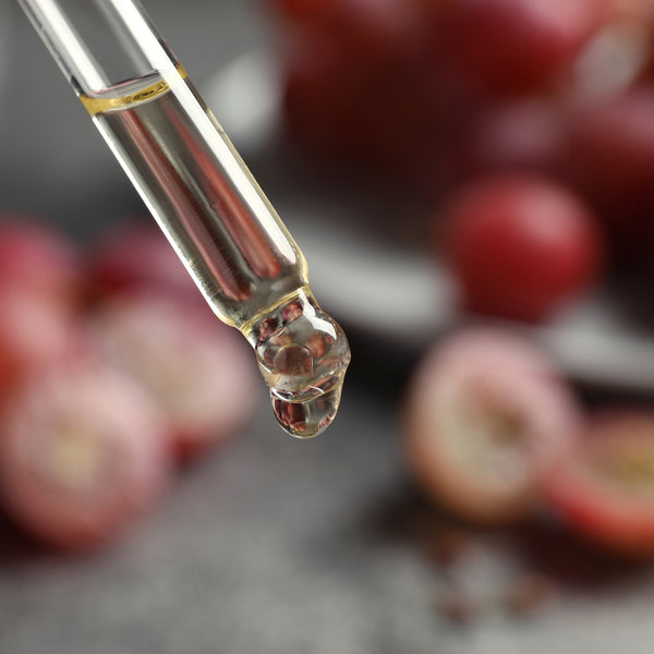 9 Benefits Of Grapeseed Oil For Skin